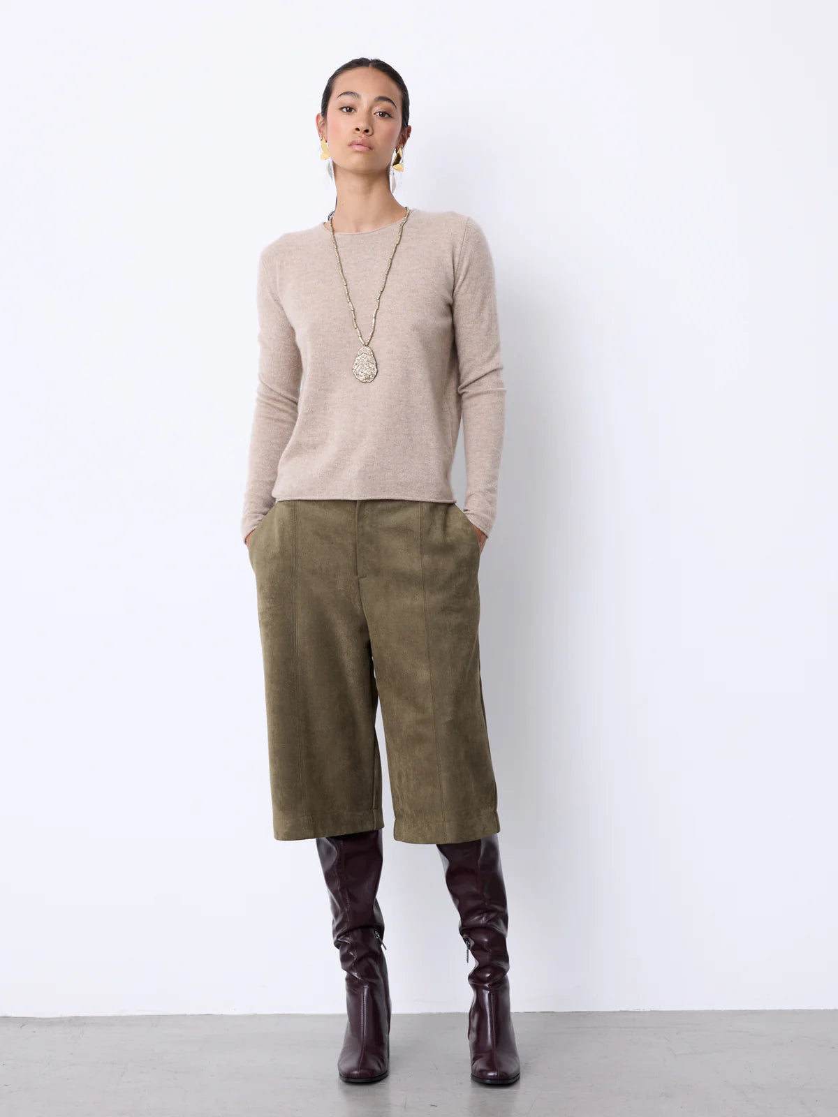 Ayla Round Neck