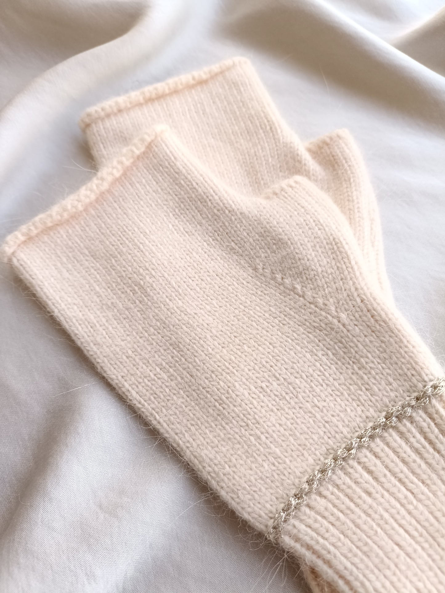 Fingerless Gloves