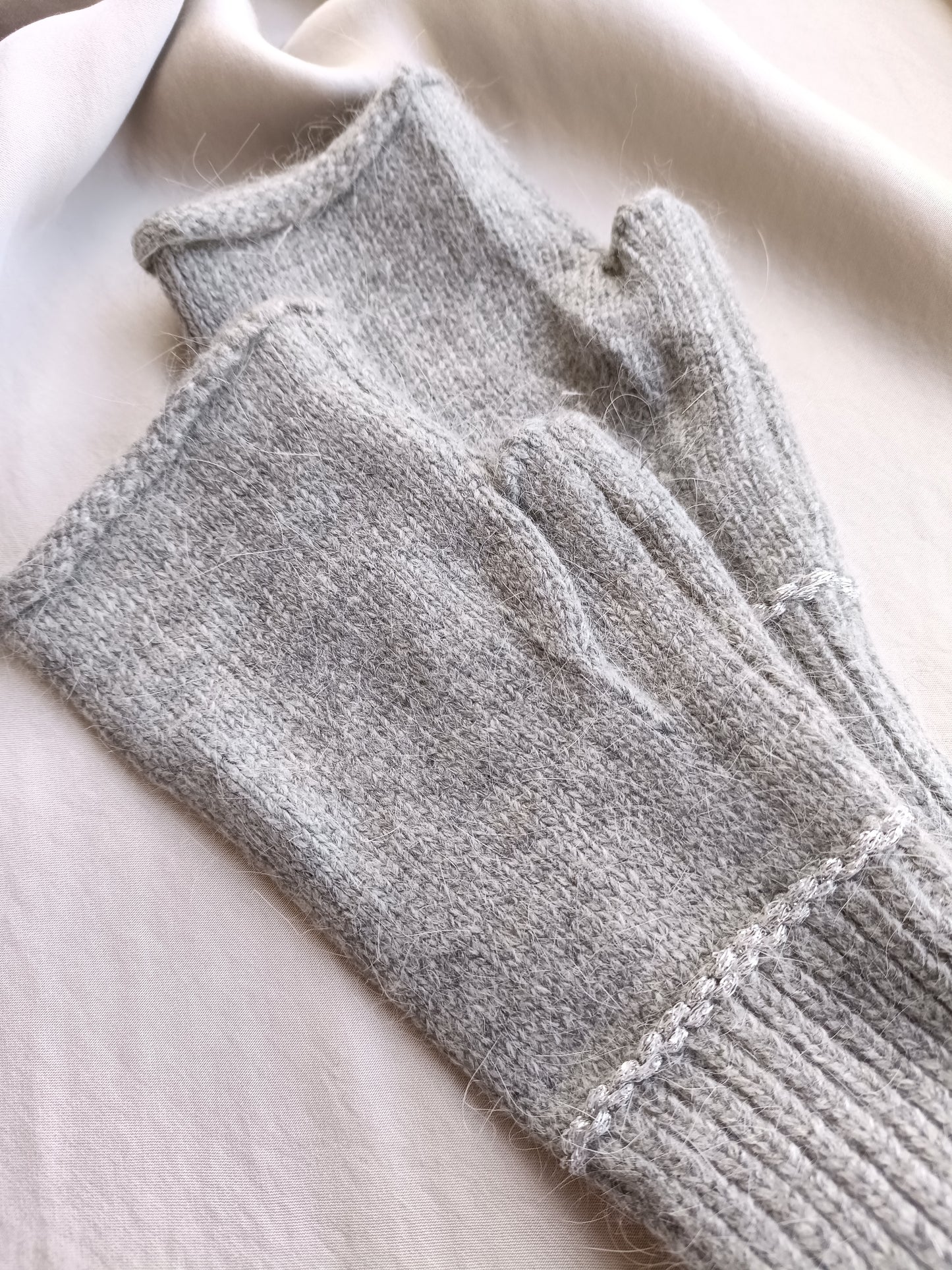 Fingerless Gloves