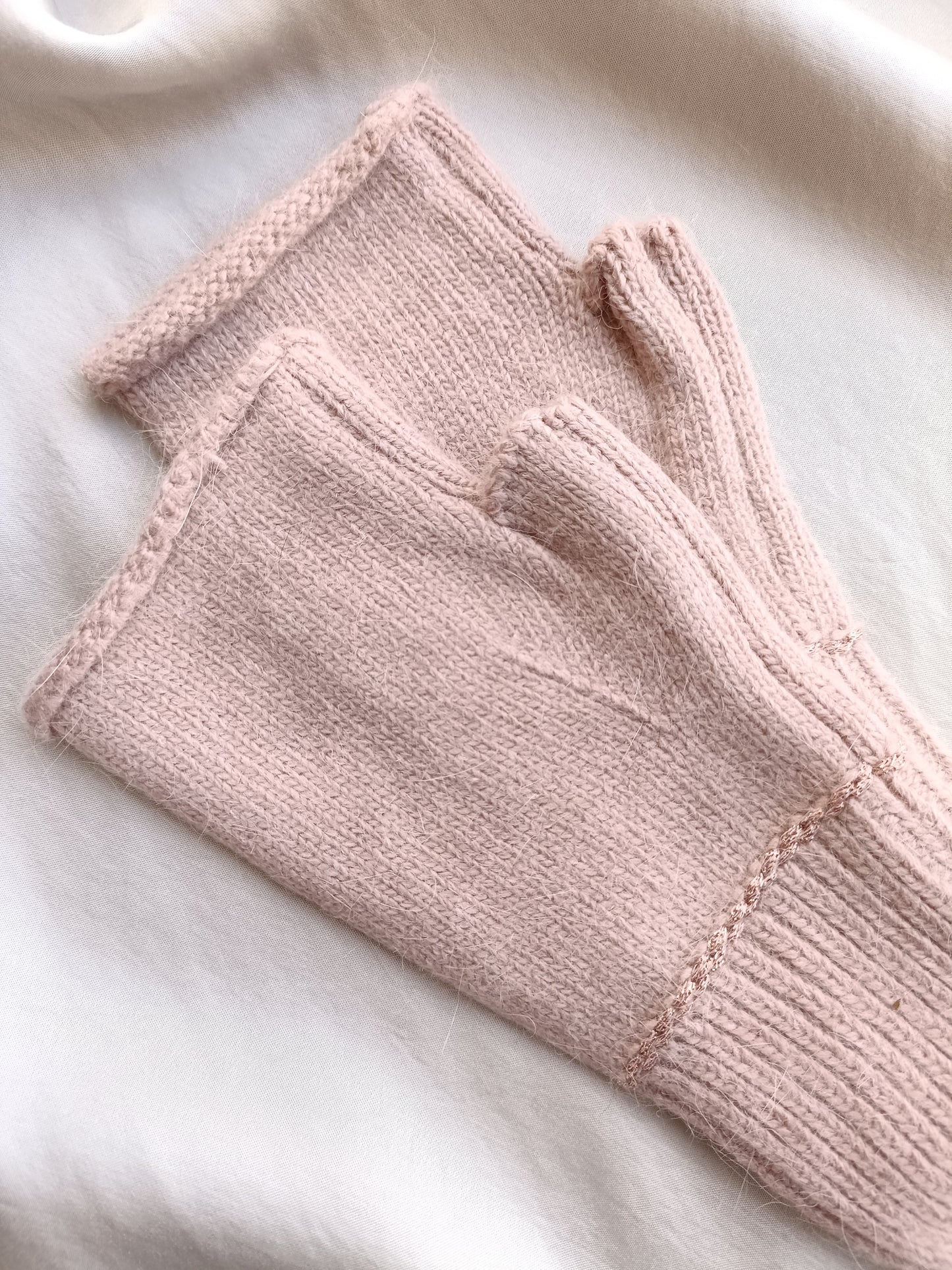 Fingerless Gloves