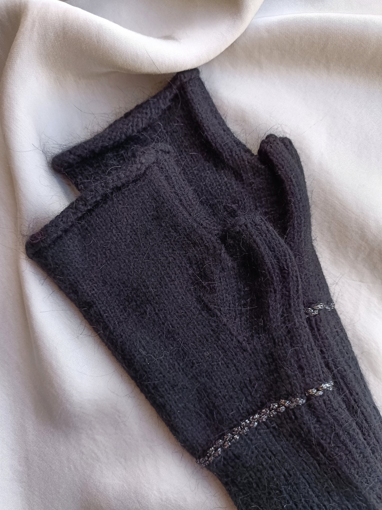 Fingerless Gloves