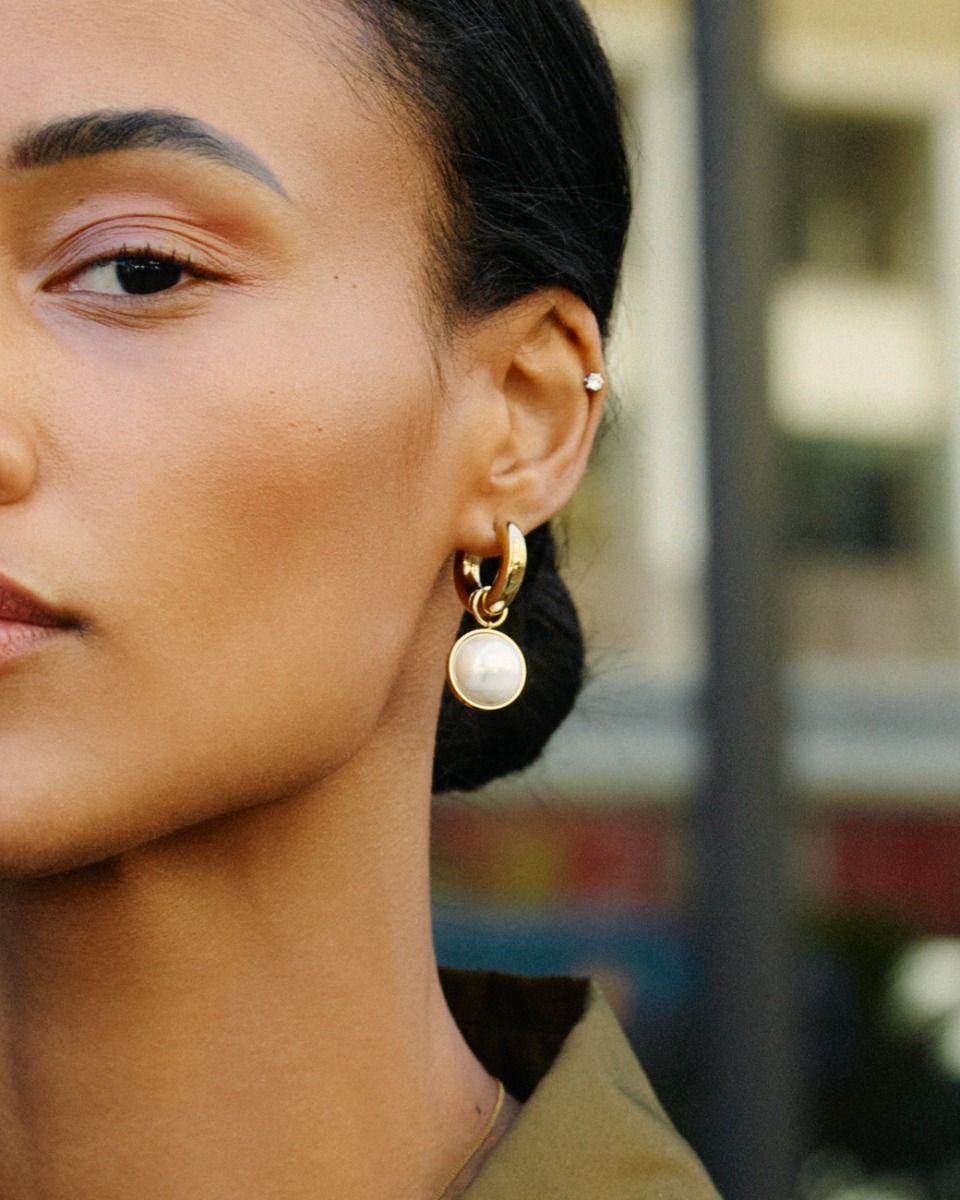 Gabrielle Hoops L