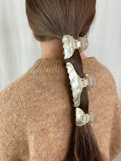 Juliette pearly clip - ecru