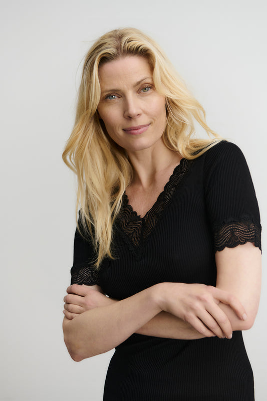 Beatha V-Neck Silk Lace T-Shirt