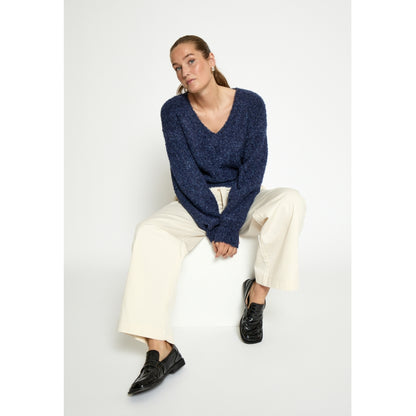 Jennie V-Neck Knit
