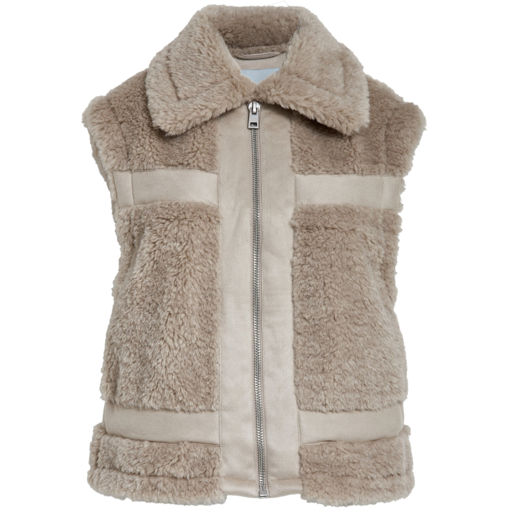 Alda Vest