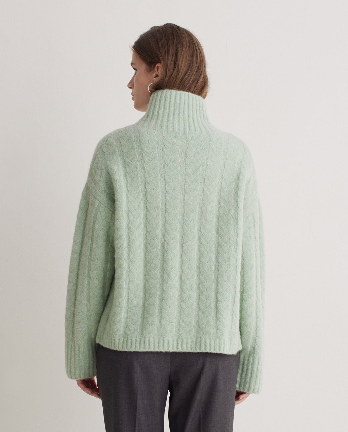 Cable Knit Rollneck Pullover