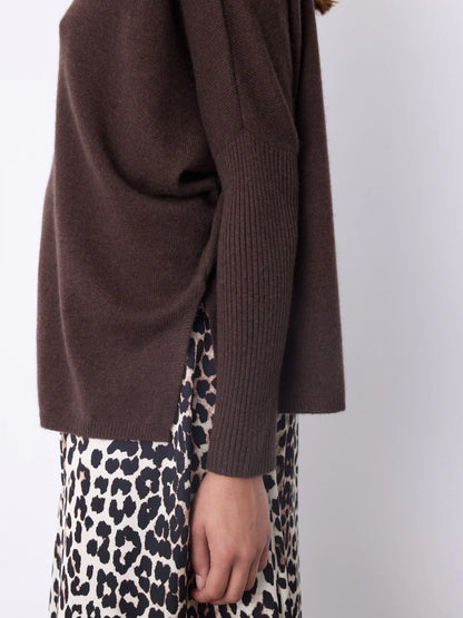 Faustine Oversized V-Neck