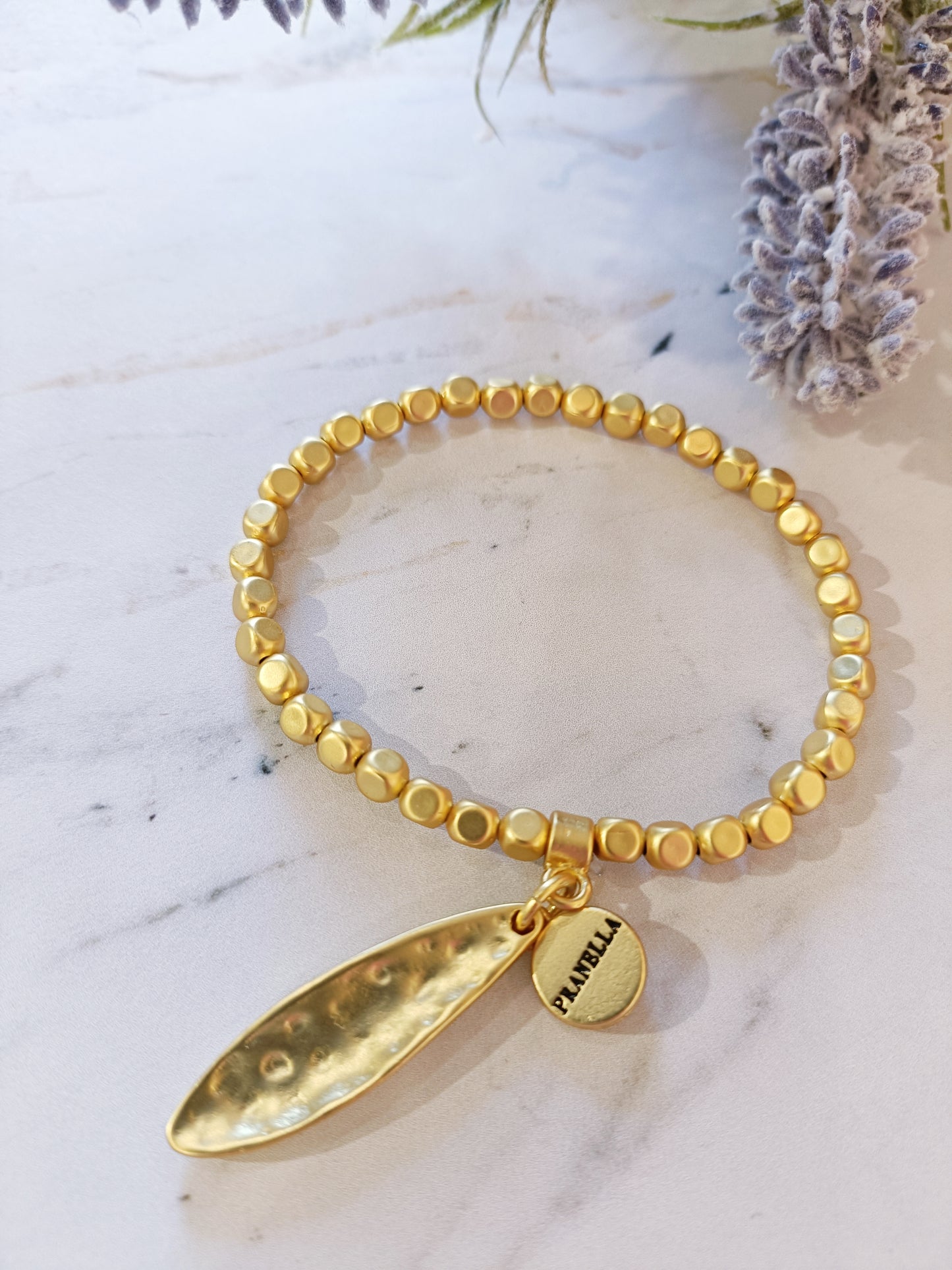 Tibet Shell Bracelet Gold