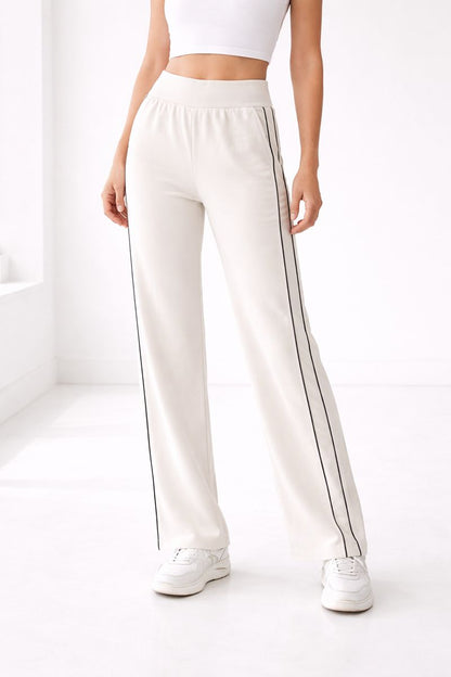 The Relaxed Colette Punta Piping Trousers