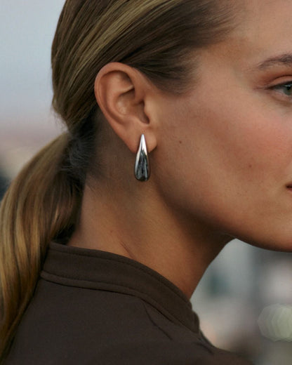 Crest Studs Silver