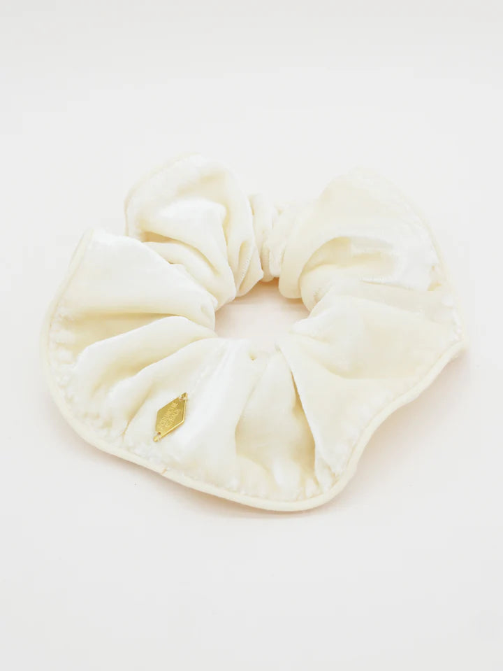 Beige tweed scrunchie